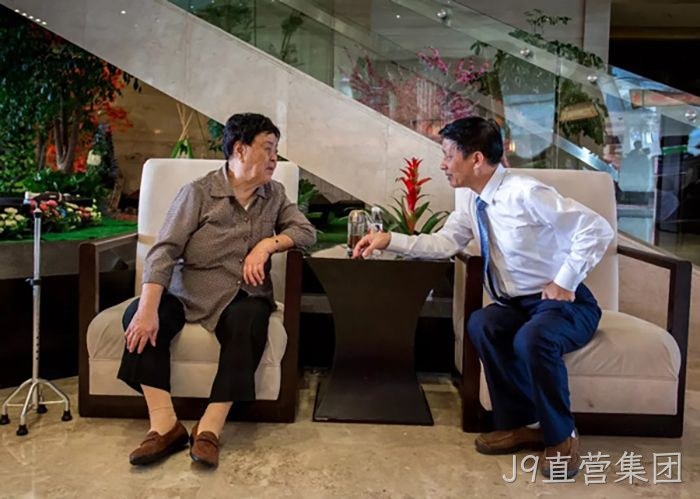 汪月霞率“六连”老战士来J9直营集团参观指导